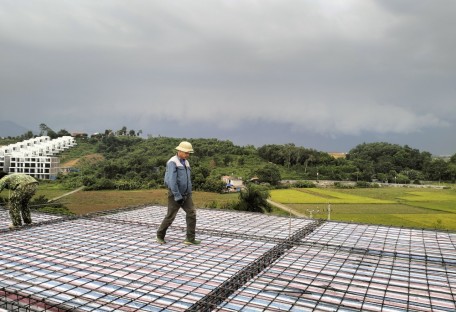 TAT - Triển khai đổ bê tông mái sàn tầng 5 tòa khách sạn 